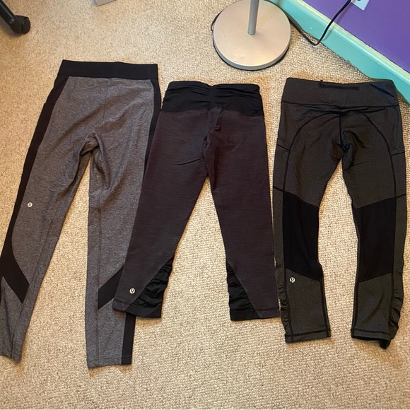 Three pairs of Size 4 Lululemon Leggings Bundle - Picture 2 of 2